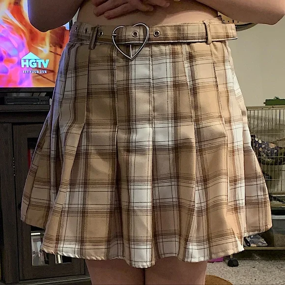 cute plaid skirt with belt